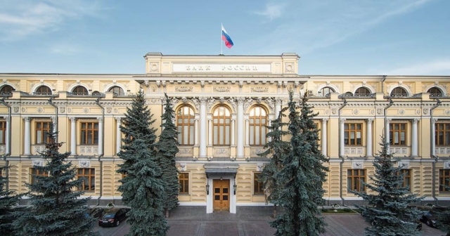 Bank of Russia to allow limited crypto purchases for investors.