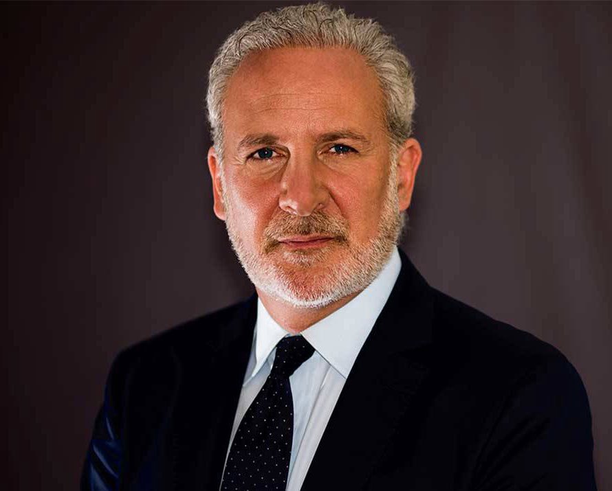 just-in-anti-crypto-peter-schiff-says-prepare-for-a-historic-economic-collapse-2