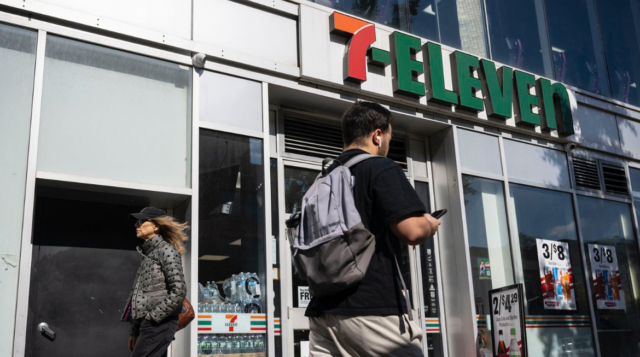 7-Eleven is closing more than 400 locations