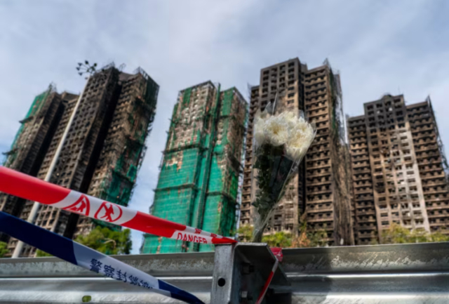 Hong Kong apartment block fire death toll jumps to 128, officials warn could rise further The number of people killed in Hong Kong’s devastating apartment complex fire has risen to 128, officials said Friday. Hong Kong Secretary for Security Chris Tang warned during a press conference Friday afternoon local time that the death toll could rise further as there are about 200 people whose situation is unknown. At least 79 people were injured in the disaster, he added. Authorities received 467 missing persons inquiries, of which 39 have been confirmed to have died. This is a developing story and will be updated.
