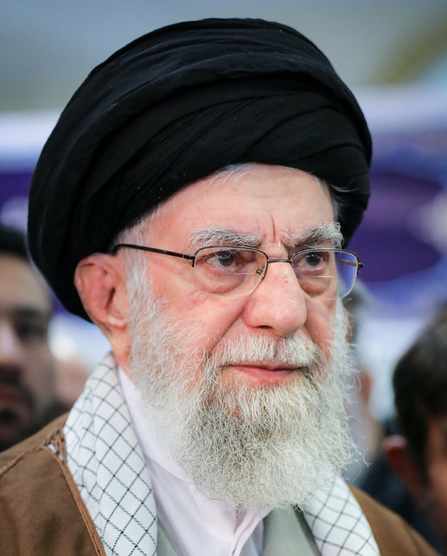 President Trump says "if the current Iranian regime is unable to MAKE IRAN GREAT AGAIN, why wouldn't there be a regime change?" "MIGA!"