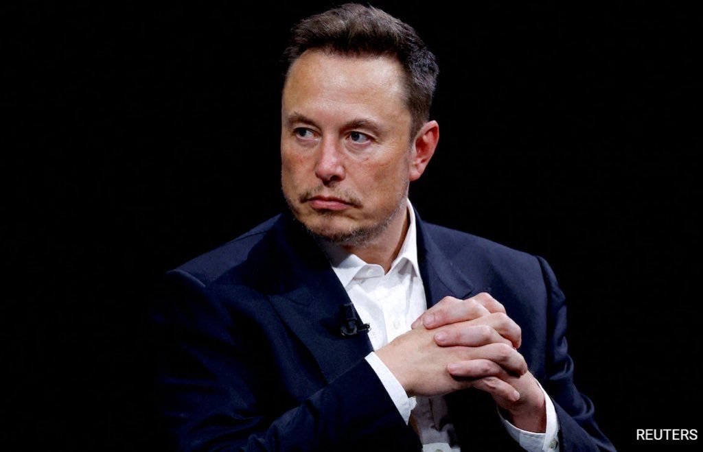 elon-musk-says-democracy-in-america-would-already-be-dead-without-senators-sinema-and-manchin-3