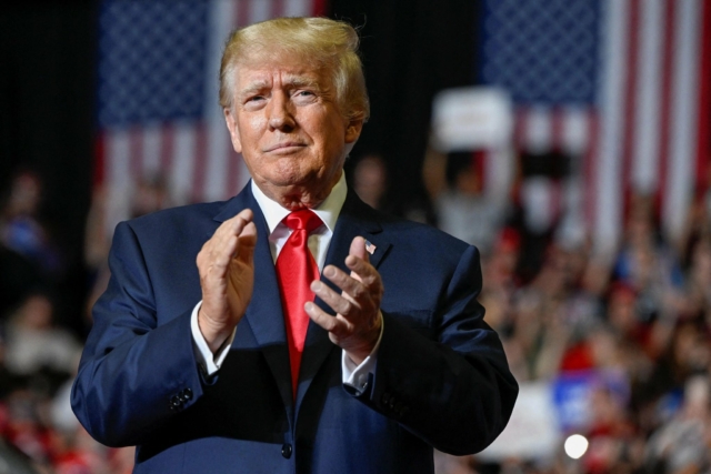Trump’s crypto-friendly stance is drawing global firms to the US, according to the Financial Times. Deribit, OKX, Nexo, Wintermute, and DWF Labs are among the latest exploring market expansion