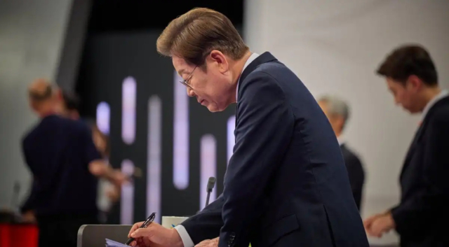 South Korea elects pro-crypto Lee as new president; crypto ETFs and KRW stablecoins on horizon South Korea officially named left-wing party candidate Lee Jae-myung as its new president on Wednesday, after former leader Yoon Suk-yeol's failed military rule and subsequent backlash led to his impeachment after three years as president. On Tuesday, the country saw a voter turnout of 79.4%, the highest rate in 28 years. Lee took 49.42% of the votes against right-wing opponent Kim Moon-soo's 41.15%. While Lee vowed to tackle the country's urgent economic challenges including more support for lower-income families and small business owners, he also pledged to build a stronger foundation for the local crypto industry. Lee's crypto pledge includes the local adoption of spot cryptocurrency exchange-traded funds, an idea the country's financial authorities have been toying with since the success of U.S. crypto ETFs. Local issuance and trade of any crypto ETFs are banned locally as of today. Another key push is the approval of stablecoins pegged to the Korean won. Lee, in a discussion last month, stated that the country needs to establish a won-based stablecoin market to prevent the outflow of domestic capital. Under his leadership, South Korea will also strive to finish the second legislation to the two-part digital asset regulatory framework, where the upcoming law will have a focus on stablecoin regulation and transparency mandates for exchanges. Some other crypto promises include minimizing regulations in areas designated as special regions for blockchain growth to maximize innovation and efficiency. Not the first However, this is not the first time South Korea elected a candidate that promised to push crypto into the limelight. Impeached conservative president Yoon made several crypto-friendly promises aimed at deregulating the crypto industry, but many saw delays and limited progress during his three-year term. Yoon's plans to deregulate the crypto industry met resistance from the Financial Services Commission, which did not ease its strict regulations, citing investor protection. Nonetheless, the FSC has since become more amenable to easing strict crypto rules, which could benefit Lee's crypto commitments. South Korea hosts one of the world's largest cryptocurrency markets, characterized for its focus on altcoin trading. As of the end of last year, South Korea had 9.7 million crypto exchange users, which is nearly 20% of its total population, according to the FSC.