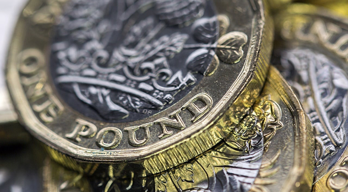 pound-sterling-suffers-biggest-drop-in-18-months-amid-reeves-tax-and-spend-storm