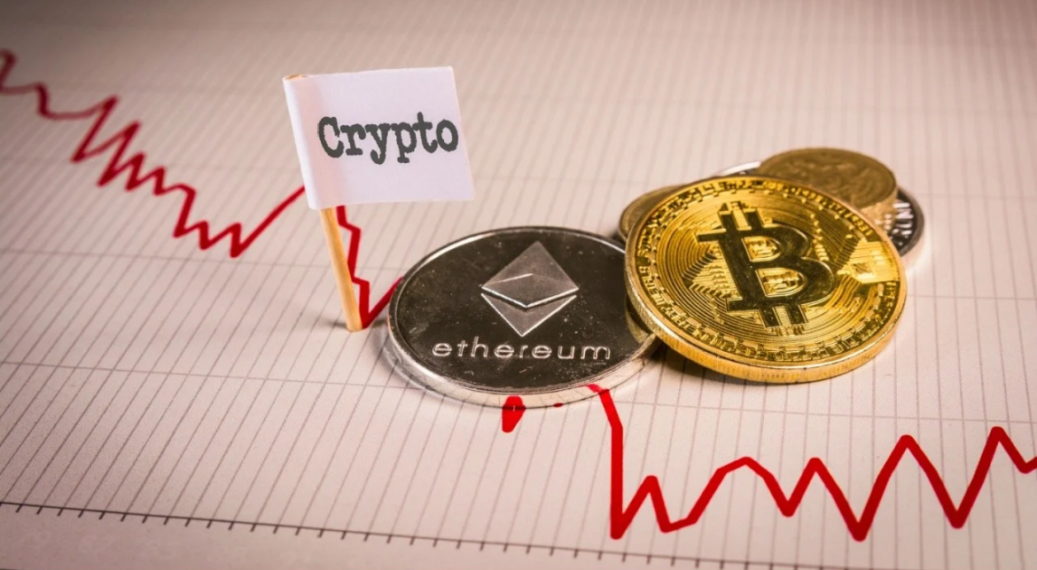 1-9-billion-pulled-from-bitcoin-and-ether-etfs-in-4-days-as-outflow-streak-hits-hard-bitcoin-etfs-lost-312-million-and-ether-etfs-shed-240-million-on-wednesday-extending-the-heavy-outflow-streak-t