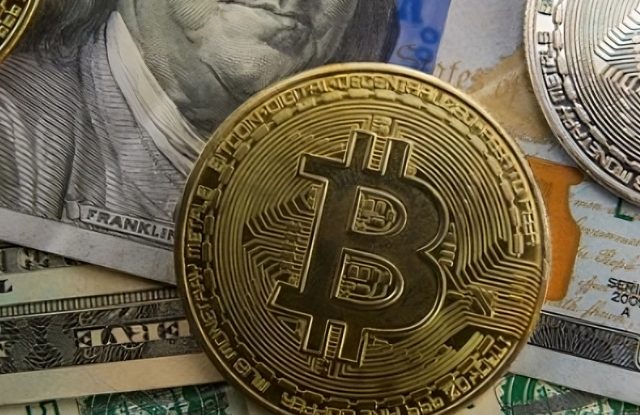 CMC News: BTC Bitcoin ETFs End 15-Day Inflow Streak With $342 Million Exit.