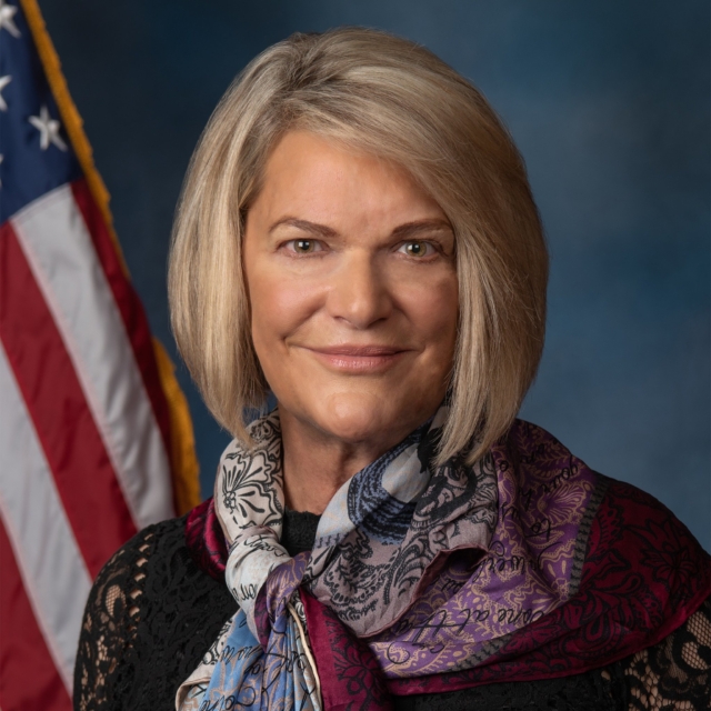 US Senator Cynthia Lummis says lawmakers are "closer than ever" to delivering the country's pending crypto market structure bill, despite legislative delays.