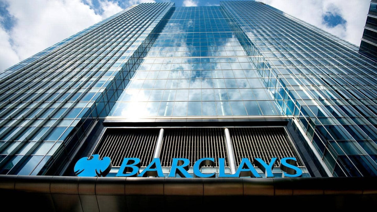 barclays-is-considering-developing-a-blockchain-platform-for-payments-and-deposits-that-could-include-stablecoins-and-tokenization-according-to-bloomberg
