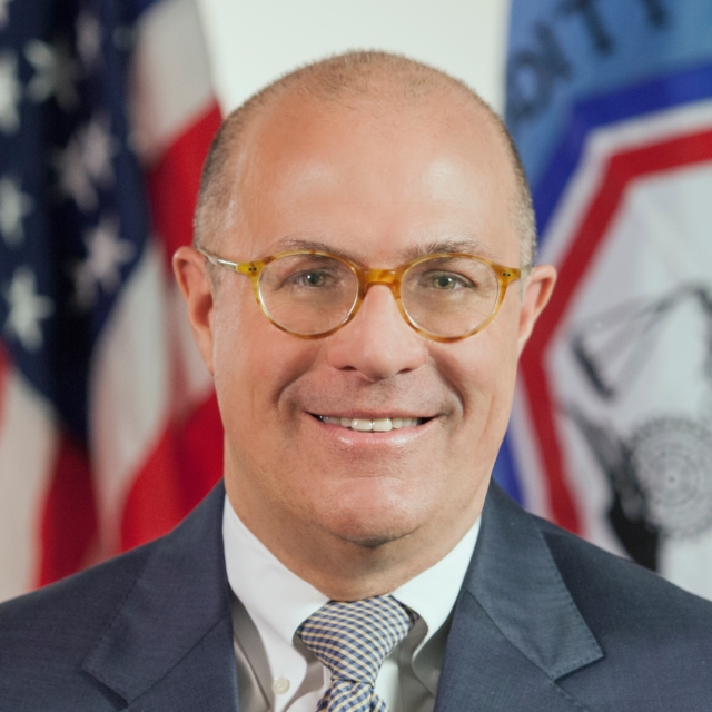 Former CFTC Chair Chris Giancarlo told The Wolf of All Streets that failure to pass the CLARITY Act would “separate the men from the boys,” as fearless builders keep going while others sit out.