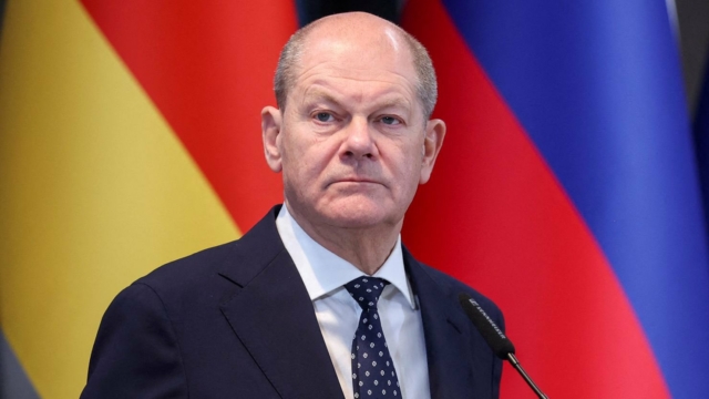 German chancellor Olaf Scholz says he plans to talk with Russian President Putin soon.