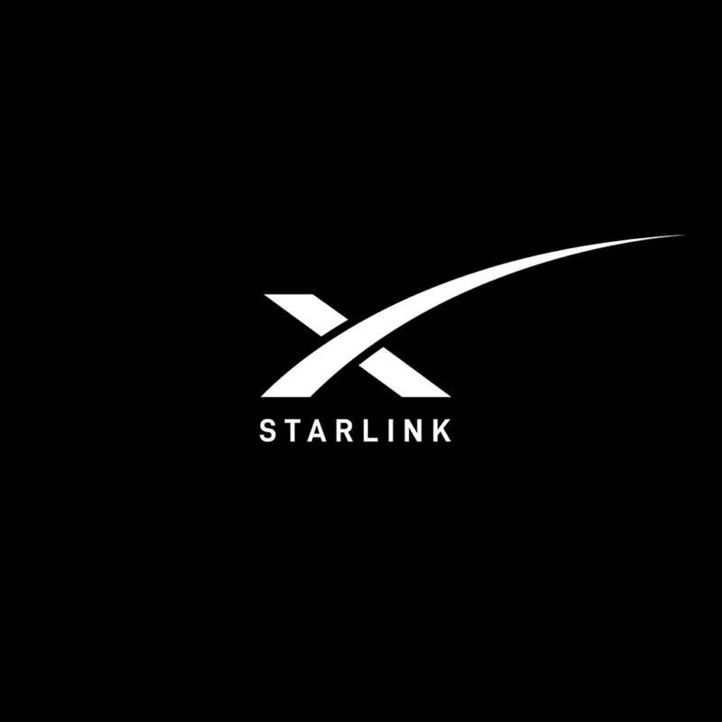 United States threatens to cut Starlink satellite internet access in Ukraine if no rare earth minerals deal is signed.