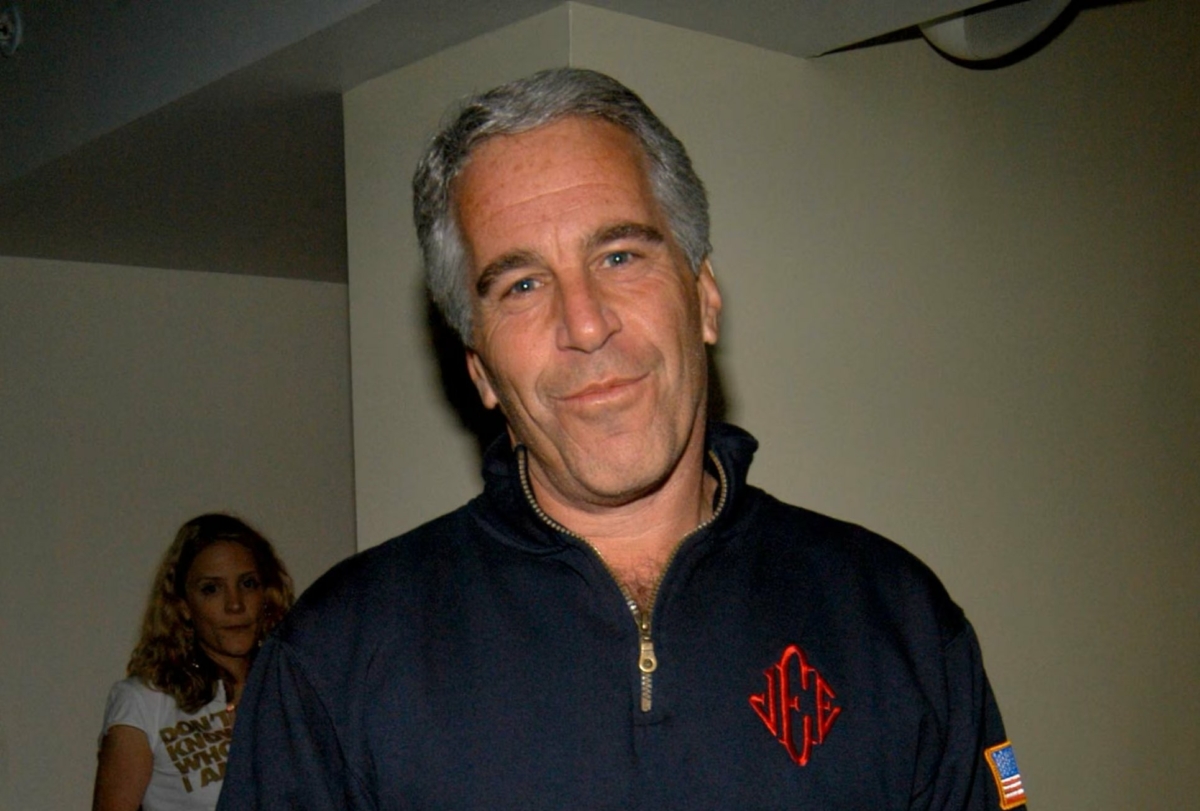 president-trump-says-nobody-cares-about-jeffery-epstein-and-orders-the-fbi-to-be-focused