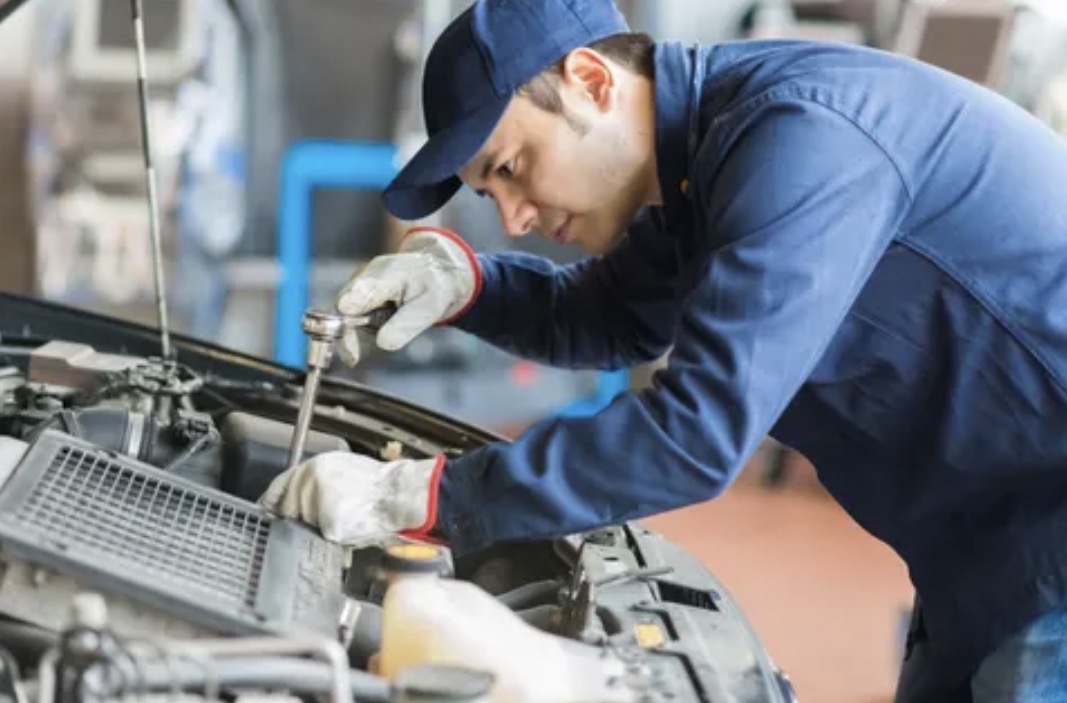 the-most-common-check-engine-issues-and-repair-costs-per-carmd-report