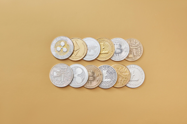 Bitbank Ventures: Japan’s Crypto Giant Expands Horizons Japanese crypto exchange Bitbank has launched Bitbank Ventures, an investment arm dedicated to supporting blockchain, digital assets, and AI projects locally and globally. Based in Tokyo, the firm aims to foster Web3 growth in Japan, promoting decentralised applications and finance. This venture marks a significant step in advancing Japan’s role within the global crypto ecosystem. Bitbank Ventures, a worldwide investment arm of the Japanese cryptocurrency exchange Bitbank, is dedicated to locally and internationally promoting blockchain and cryptocurrency initiatives. By using its vast expertise in the cryptocurrency industry, Bitbank hopes to advance cutting-edge technology and assist creative ventures that combine digital assets, blockchain, and artificial intelligence (AI). This action demonstrates Bitbank’s dedication to strengthening Japan’s standing in the international cryptocurrency industry and promoting expansion throughout the Web3 ecosystem. Bitbank Ventures is headquartered in Tokyo and is run by CEO Noriyuki Hirosue. Critical Areas of Focus for Bitbank Ventures Bitbank Ventures primarily focuses on blockchain, AI-powered solutions, and digital assets. It plans to invest in initiatives that combine AI and cryptocurrencies because it recognises their potential to produce increasingly complex and automated digital systems. According to Bitbank, these developments are essential to creating a society and internet that are more open and transparent. To enhance Japan’s leadership in cutting-edge technology, the subsidiary seeks to assist initiatives that potentially transform cross-border transactions, data security, and finance. Bitbank Ventures, which focuses on initiatives that combine AI and cryptocurrency, is in an excellent position to spot and fund breakthroughs that can solve significant problems in the digital world. The headquarters of Bitbank Ventures are located in Shinagawa, Tokyo, a centre for global connection and innovation. The company benefits from extensive experience in the Japanese and international cryptocurrency marketplaces under the direction of CEO Noriyuki Hirosue. Cross-border cooperation is a critical component of Hirosue’s mission, which aims to link Japanese blockchain projects with global partners for strategic expansion. Building a solid network of advisers, partners, and collaborators requires this location and leadership. Bitbank Ventures intends to use its Tokyo headquarters to take advantage of Japan’s commercial and regulatory climate to make it easier to enter international markets and broaden its presence in the Web3 ecosystem. The Role of Bitbank Ventures in Japan’s Evolving Crypto Ecosystem With recent pronouncements from the Financial Services Agency (FSA) suggesting potential modifications to cryptocurrency legislation, Japan’s regulatory environment is changing. These adjustments may result in reduced cryptocurrency investment tax rates, improving the climate for businesses such as Bitbank Ventures. The company is well-positioned to take advantage of this regulation change, which might make Japanese blockchain ventures more appealing to local and foreign investors. Beyond only making investments, Bitbank Ventures supports and mentors promising initiatives and promotes Japan’s place in cryptocurrency innovation. Bitbank Ventures aims to encourage growth in the country’s developing cryptocurrency ecosystem by coordinating its efforts with legislative changes in Japan. Web3 Impact Bitbank Ventures is positioned to contribute significantly to developing Web3 technologies in Japan. By investing in digital identity, tokenised assets, and decentralised finance (DeFi), Bitbank Ventures aims to hasten the adoption of Web3 technologies that prioritise autonomy, security, and transparency. By supporting initiatives that emphasise decentralised models, Bitbank Ventures supports the growing movement towards a more user-controlled and democratised internet, which has the potential to fundamentally alter how assets and data are handled. By supporting regional projects that support decentralised systems, Bitbank Ventures might spur Web3’s expansion in Japan, where traditional banking still holds sway. Japan may become a leader in Web3 adoption in Asia if these technologies give Japanese people more ownership and control over their digital assets and identities. Additionally, Bitbank Ventures’ dedication to Web3 fosters an environment that supports the development and success of decentralised apps. The company facilitates the creation of infrastructure that increases the accessibility of Web3 tools and apps for the Japanese public by forming alliances with local and foreign players. This helps close the gap between traditional finance and digital asset ecosystems. This proactive strategy supports Japan’s blockchain scene and positions the country as a global centre for Web3 innovation.