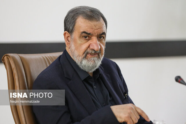 محسن رضایی: نیروهای مسلح در آمادگی کامل هستند و لحظه‌ای در دفاع از کشور و ملت درنگ نمی‌کنیم