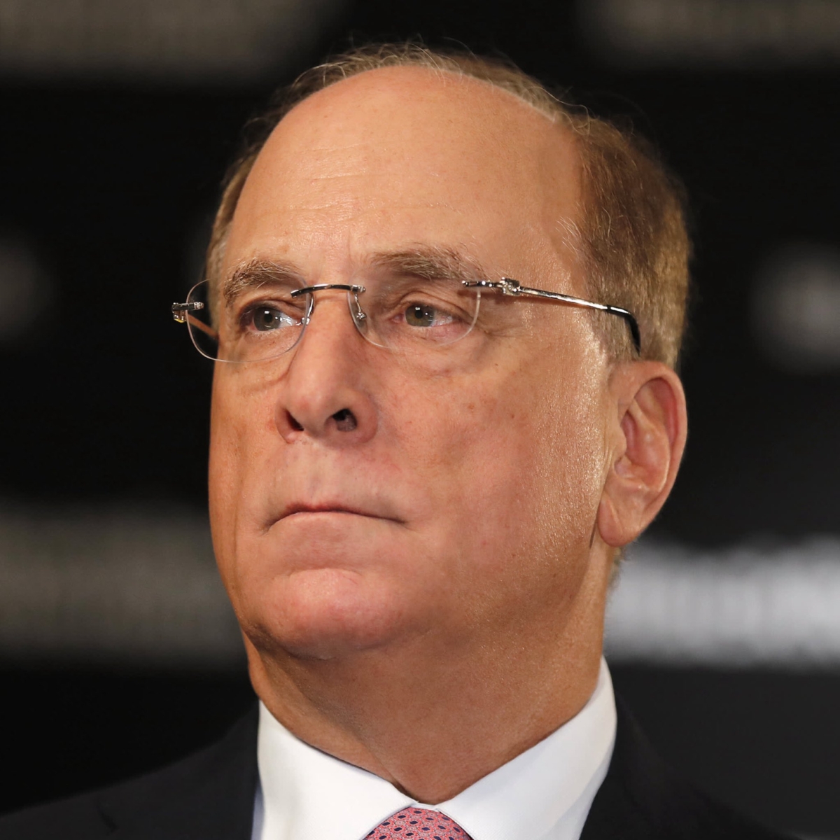 just-in-blackrock-sells-19504-95-eth-worth-82-7-million-2