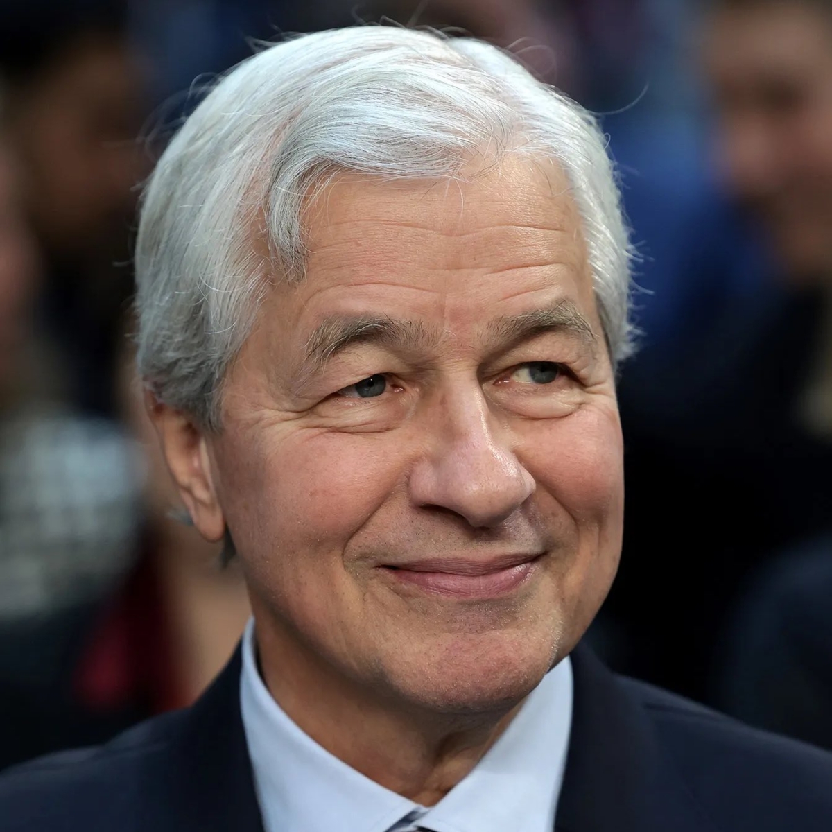 just-in-jpmorgan-rolls-out-deposit-token-jpm-coin-on-base-network-bloomberg-2