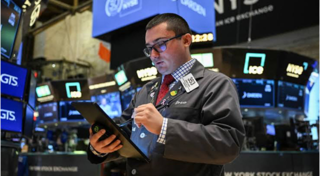 Stock futures inch lower to kick off start of the new trading month: Live updates Stock futures fell on Sunday as Wall Street looks to the start of a new month of trading following a strong performance in May. S&P 500 futures traded down 0.3%, along with Nasdaq-100 futures. Futures tied to the Dow Jones Industrial Average also declined 108 points, or 0.3%. On Friday, the S&P 500 closed out the month of May with a more than 6% gain, its best monthly performance since November 2023. The tech-heavy Nasdaq Composite surged more than 9% for the month and the Dow Jones Industrial Average rose about 4%. That said, Morgan Stanley’s Chris Toomey is skeptical about whether May’s market momentum will continue. “We’re probably still range-bound,” the managing director told CNBC’s “Closing Bell” on Friday. “The concern we’ve got is that while I think we’ve taken [out] the worst-case scenario with regards to the ‘liberation day’ [tariffs], we’re in a situation where I think the market’s right now probably pricing in the best-case scenario.” He added: “Everyone’s talking about the fact that there’s probably going to be 10% tariffs across the board, 30% for China. I think that’s kind of baked in.” President Donald Trump’s tariffs have been in legal limbo following two key court rulings last week. The U.S. Court of International Trade struck down much of the president’s steep levies Wednesday, ordering his administration to stop collecting them. A day later, however, a federal appeals court granted the administration’s request to temporarily pause that ruling, effectively reinstating the duties. Trump’s top economic advisors have remained optimistic in the tariffs even with the recent legal challenge, as Commerce Secretary Howard Lutnick said on Fox News over the weekend that the tariffs are “not going away.” Additionally, National Economic Council Director Kevin Hassett told ABC News that he’s “very confident that the judges will uphold this law.” Hassett also suggested that Trump and China’s President Xi Jinping could discuss trade as early as this week, though he said no date for the talks has been set. His comments come as trade tensions between the U.S. and China ramped up last week, with Trump writing in a Truth Social post Friday that China has “TOTALLY VIOLATED ITS AGREEMENT WITH US.” Meanwhile, investors will be eyeing a slew of reports due this week that could provide insight into how tariffs have affected the U.S. economy, including the key May nonfarm payrolls reading on Friday.