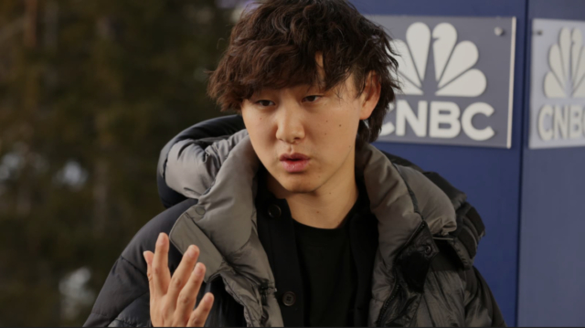 scale-ais-alexandr-wang-confirms-departure-for-meta-as-part-of-14-3-billion-deal-scale-ai-founder-alexandr-wang-told-employees-in-a-memo-on-thursday-that-hes-leaving-for-meta-confirming-reports