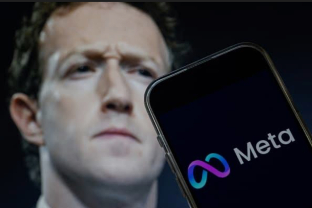 heres-how-to-keep-meta-ai-from-sharing-your-prompts-on-facebook-instagram-artificial-intelligence-generated-images-of-women-kissing-while-mud-wrestling-and-president-donald-trump-eating-poop-are-so