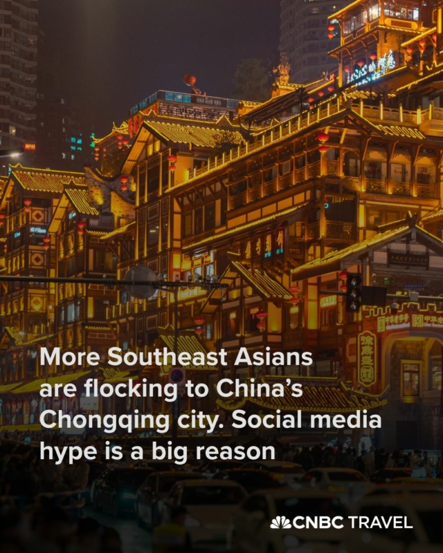 A new trend is driving Southeast Asian tourists to China’s Chongqing city, viral social media clips of monorails running through a residential building, buildings perched atop hilly terrain, and a pedestrian bridge on the 13th floor.