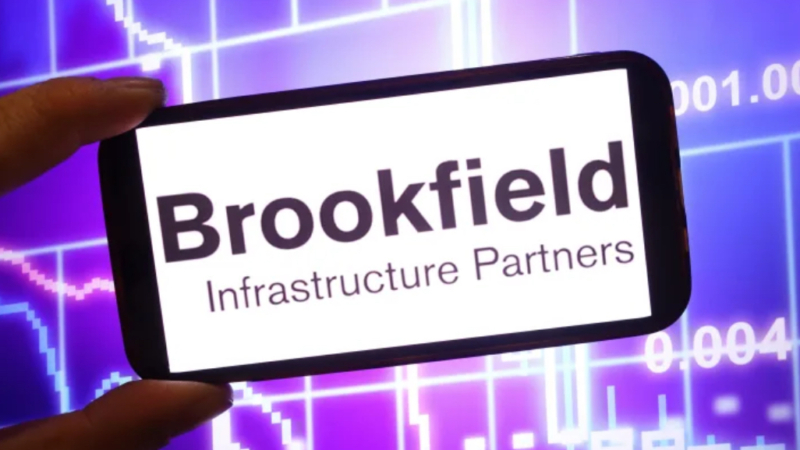 Top Wall Street analysts recommend these 3 dividend stocks for stable returns In this photo illustration, the Brookfield Infrastructure Partners company logo is seen displayed on a smartphone screen. Fears about the impact of a government shutdown, a slowing labor market, and elevated stock valuations are weighing on investor sentiment. Given the ongoing uncertainty, investors looking for stable returns can consider adding dividend stocks to their portfolios. Top Wall Street analysts' recommendations can help investors pick stocks of dividend-paying companies that have strong fundamentals to support consistent dividend payments. Here are three dividend-paying stocks, highlighted by Wall Street's top pros as tracked by TipRanks, a platform that ranks analysts based on their past performance. Brookfield Infrastructure Partners First on this week's dividend list is Brookfield Infrastructure Partners (BIP), a global infrastructure company that owns and operates diversified, long-life assets in the utilities, transport, midstream, and data sectors. BIP paid a dividend of 43 cents per unit on Sept. 29, reflecting a 6% year-over-year increase. At an annualized dividend of $1.72 per unit, BIP stock offers a dividend yield of 5.2%. Following the recently held Investor Day event, BMO Capital analyst Devin Dodge reiterated a buy rating on Brookfield Infrastructure stock with a price forecast of $42. The 5-star analyst stated that the presentations by management at the event reflected the robust underlying organic growth trends across BIP's portfolio, which he expects to become more evident in the upcoming quarters. Dodge highlighted that the number of high-growth platforms in BIP's portfolio continues to increase, and there are significant investment opportunities across most of its sectors. In particular, he mentioned the robust digital infrastructure investment opportunity. With hyperscalers' capital spending estimated to increase by 50% this year, there is a strong growth potential for BIP's data center platforms over the intermediate term. The analyst pointed out that BIP's funds from operations per unit (FFO/unit) growth is nearing an inflection point. He noted that over the past five years, BIP's FFO/unit has increased at a compound annual growth rate of about 10% despite foreign exchange headwinds and high interest rates. However, Dodge expects these challenges to ease in the near term, which could drive visible FFO growth. "As FFO/unit growth shifts higher, we believe there are positive implications for distribution growth and valuation," said Dodge. Interestingly, TipRanks' AI Analyst has a "neutral" rating on BIP stock with a price target of $33. Dodge ranks No. 377 among more than 10,000 analysts tracked by TipRanks. His ratings have been successful 73% of the time, delivering an average return of 13.2%. See Brookfield Infrastructure Statistics on TipRanks. Ares Capital We move to Ares Capital (ARCC), a specialty finance company that provides direct loans and other investments to private middle-market companies. Ares pays a quarterly dividend of 48 cents per share. At an annualized dividend of $1.92 per share, ARCC stock offers a yield of 9.4%. In an update on business development companies, RBC Capital analyst Kenneth Lee reiterated a buy rating on Ares Capital stock with a price target of $24. Interestingly, TipRanks' AI Analyst has an "outperform" rating on ARCC stock with a price target of $25. In the current scenario, Lee prefers ARCC, Blackstone Secured Lending Fund (BXSL), and Sixth Street Specialty Lending (TSLX) stocks. "ARCC has a long track record of successfully managing risks through cycles," noted Lee. The 5-star analyst specified that ARCC is a market-leading BDC with scale. He believes that the company's access to the Ares global credit platform is one of its major competitive advantages. Lee is confident about Ares Capital's potential to generate above peer-average return on equity. Lee views Ares Capital's experienced senior management team as one of its key strengths. He also pointed out that ARCC's dividends are backed by the company's core earnings per share generation and potential net realized gains. Lee ranks No. 59 among more than 10,000 analysts tracked by TipRanks. His ratings have been profitable 72% of the time, delivering an average return of 16.7%. See Ares Capital Ownership Structure on TipRanks. ONE Gas Finally, let's look at ONE Gas (OGS), a 100% regulated natural gas utility that provides affordable energy to over 2.3 million customers in Kansas, Oklahoma, and Texas. At a quarterly dividend of 67 cents per share (annualized dividend of $2.68 per share), OGS stock offers a dividend yield of 3.3%. Recently, Mizuho analyst Gabe Moreen upgraded OGS stock to buy from hold and increased his price forecast to $86 from $77, citing several reasons, such as the benefits from the Texas HB 4384 legislation (enables recovery of certain costs associated with a gas utility's plant, facilities, or equipment placed in service) and lower interest rates. Meanwhile, TipRanks' AI Analyst has a "neutral" rating on OGS stock with a price target of $81. Moreen sees the possibility of HB 4384 generating a full-year benefit of about 18 cents in incremental EPS in fiscal 2026. He added that this benefit is not one-time in nature, and will grow with ONE Gas' yearly Texas capital spending. It is worth noting that Texas constitutes about 32% of OGS' rate base. "We believe this will place a floor under OGS' growth outlook at the higher-end of its 4-6%," said Moreen. The top-rated analyst noted that elevated short-term interest rates were one of the reasons that forced OGS to revise its guidance in 2023 and 2024. He expects the Federal Reserve's interest rate cuts to benefit the company, as they will ease relative interest expense from prior periods. Additionally, Moreen highlighted notable growth opportunities for OGS, thanks to the growing natural gas demand from data centers and advanced manufacturers. He believes that all these catalysts, along with a growing customer base and a solid balance sheet, make OGS stock an attractive pick at the current valuation. In fact, Moreen expects OGS to rebound to its historical premium valuation levels, at which the stock traded before the company restated its guidance in 2023 and 2024. Moreen ranks No. 142 among more than 10,000 analysts tracked by TipRanks. His ratings have been successful 75% of the time, delivering an average return of 13.3%. See ONE Gas Technical Analysis on TipRanks.